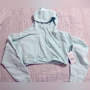 Stori cropped hoodie NWT